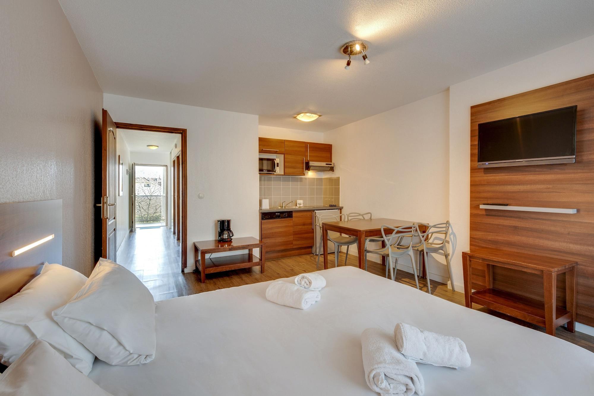 Aparthotel Azurea 3*