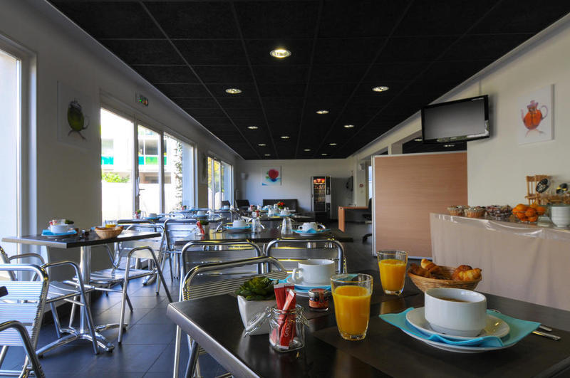 Azurea Aparthotel 3*